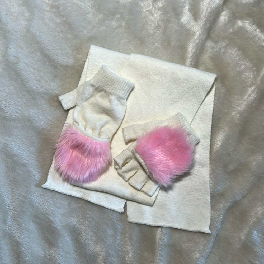 White and pink Mittens fashion gloves for ki open fingers cure fur